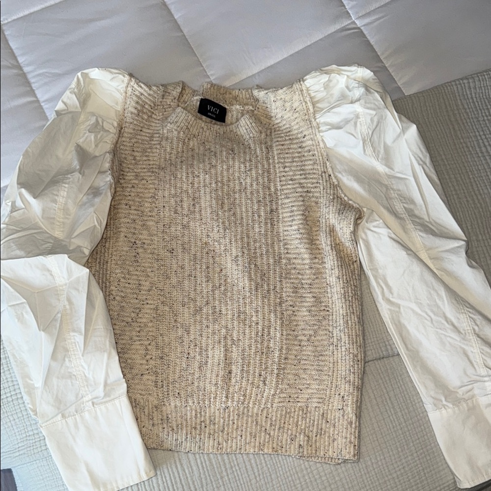 Vici Beige Sweater with White Puff Sleeves